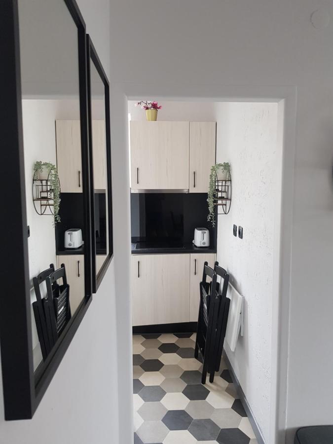 Apartament Przy Ratuszu Malbork Exterior photo